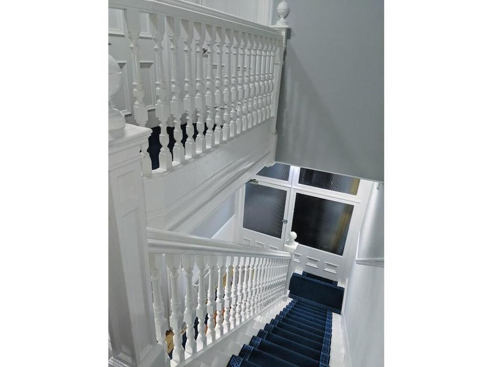 Falcon Crest Guest House Edinburgh Ngoại thất bức ảnh